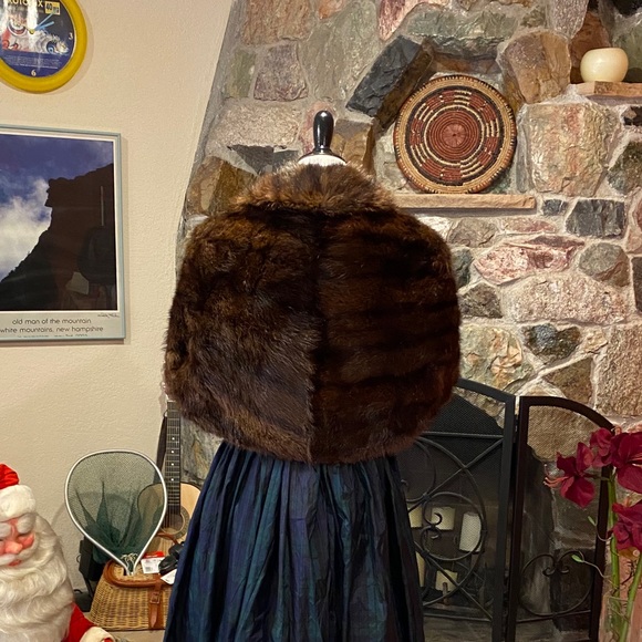 Mink stole cape - Picture 5 of 7